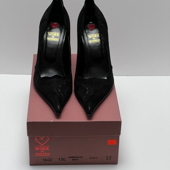 ❤️❤️Italian Suede Black Pump Heels Size 7 by Work In Progress - Picture 5 of 10